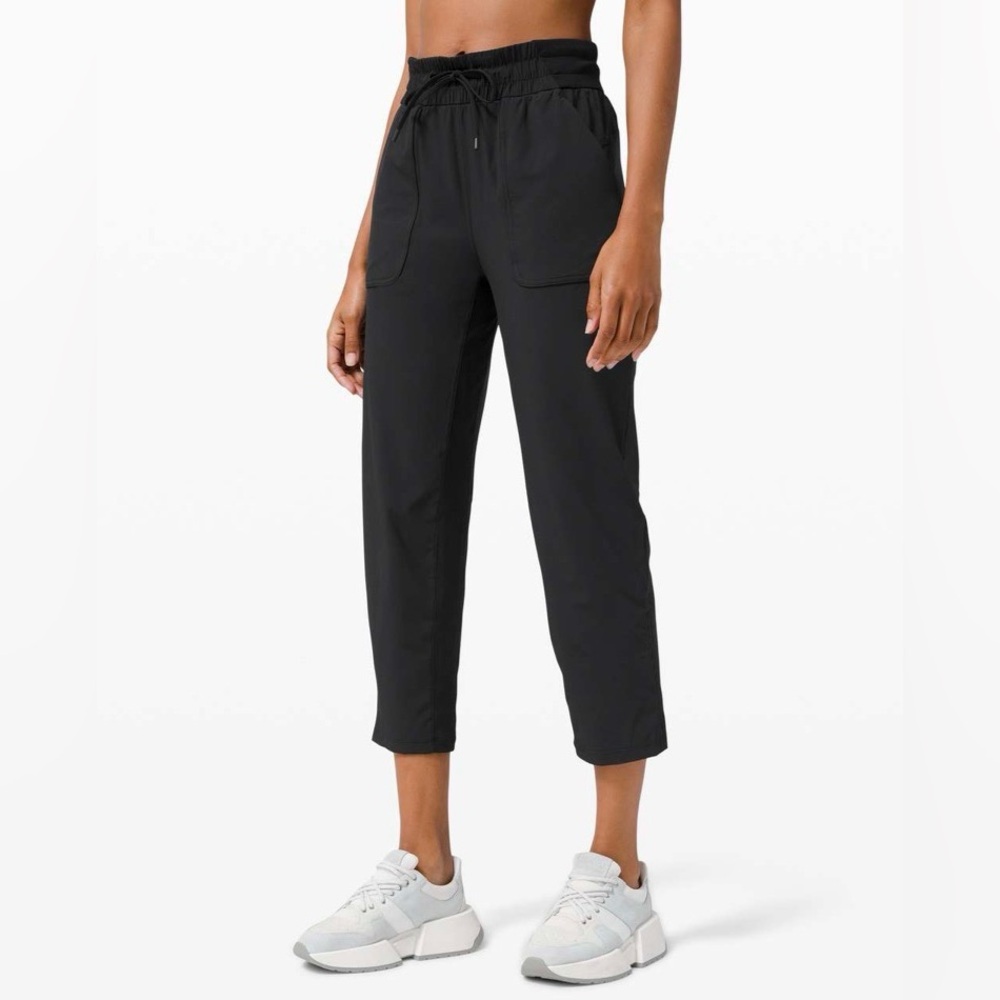 Lululemon Beyond the Studio Crop Black Athletic Pants Size 2